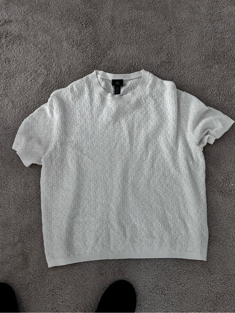 H&M White Textured Short-Sleeve Crewneck - Picture 1 of 1